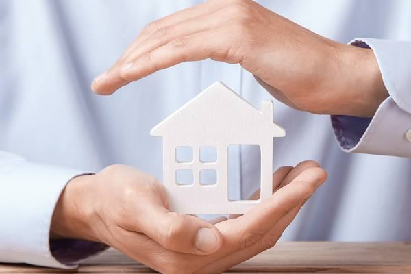 Finques S'Adolitx - Agència Immobiliària a Sant Feliu de Guíxols - Costa Brava - Serveis - Assegurances
